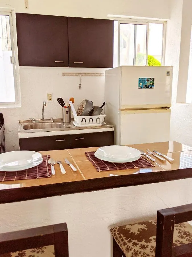 Homestay Comodo Cuarto, Jacuzzi Rooftop, Ac Cancun Mexico